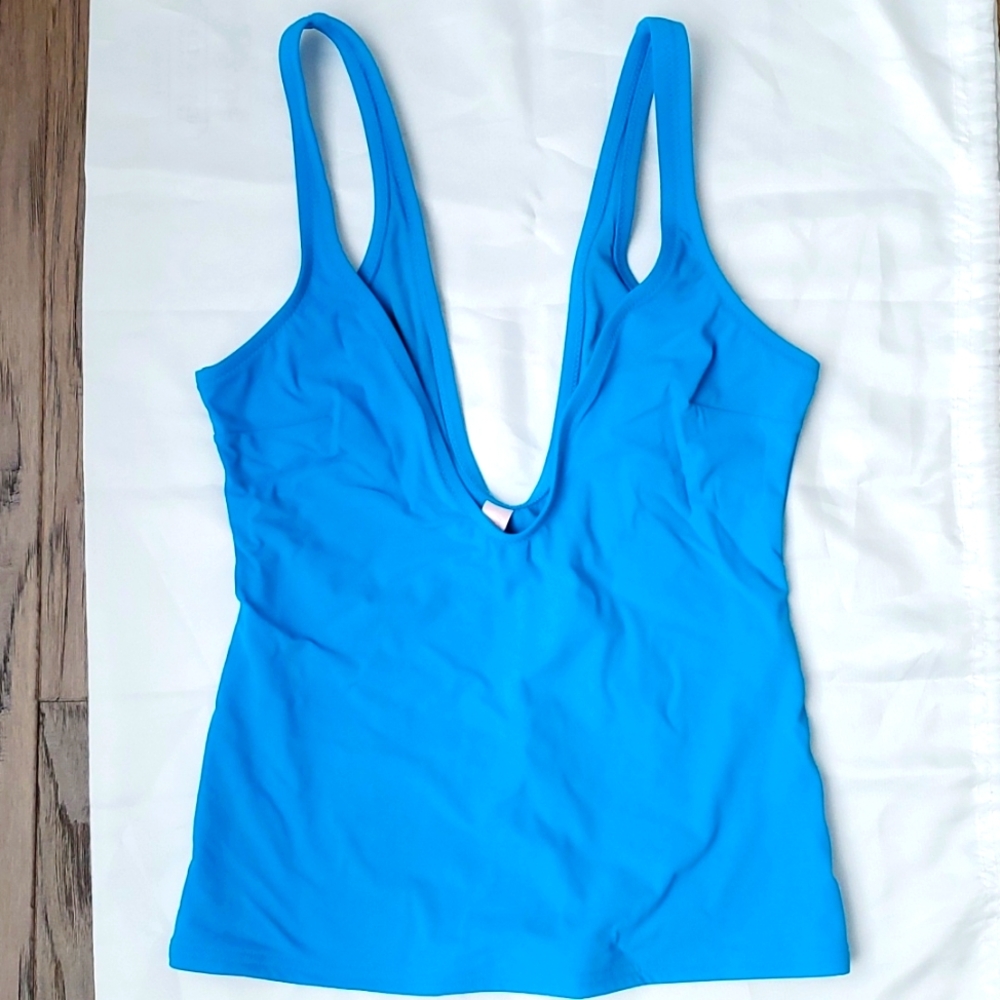Victoria's Secret Swimsuit Top in Bright Blue